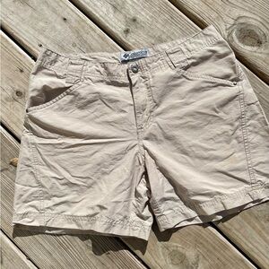 Colombia hiking shirts